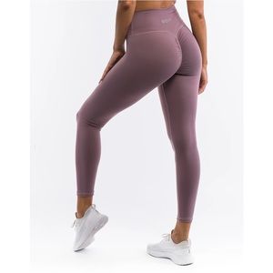 Echt Force Scrunch Leggings in Mauve NWOT